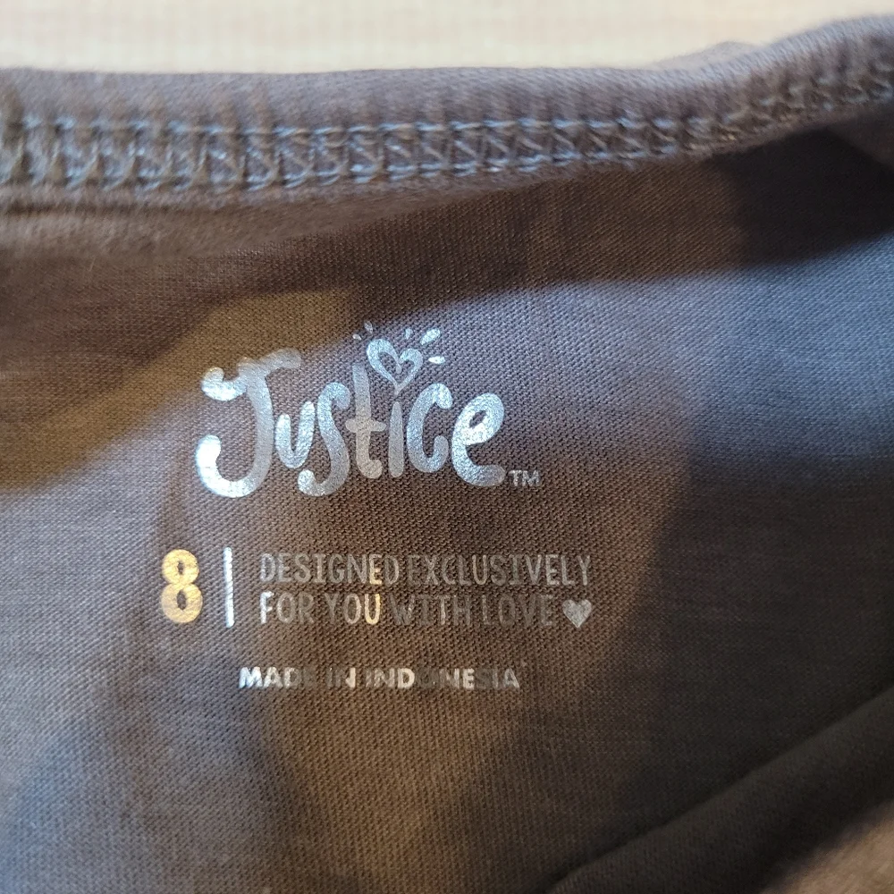 4/$10 Justice Gray Graphic Top Size 8